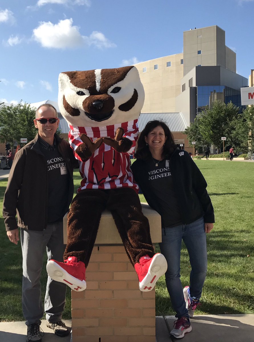 sottmann1's tweet photo. EPD Chair Doug Reindl and I welcomed freshman engineers to campus this morning.  On Wisconsin! #UWengr #UWEPD #Badgers #UW https://t.co/yU7ge1j0bF