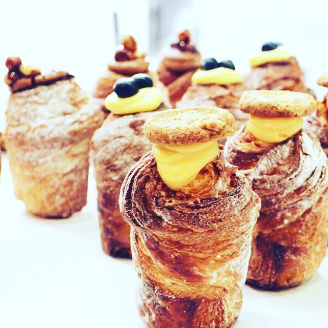 bitsofglorybake's tweet image. ✖️DREAM CRUFFINS✖️
Photo by @auroravegacom on Instagram instagram.com/p/BYqqW5VngYK/
#SweetLife 
#BitsOfGlory
#WeLoveCruffins