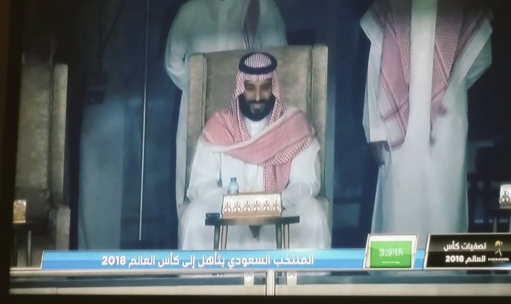 Almahanitweet's tweet photo. أخبار الرياضة:
تأهل المنتخب السعودي لكرة القدم  لنهائيات كأس العالم ٢٠١٨ في روسيا بعد فوزه على المنتخب الياباني 1/ 0
ألف ألف مبروك https://t.co/7UQRmymOyQ