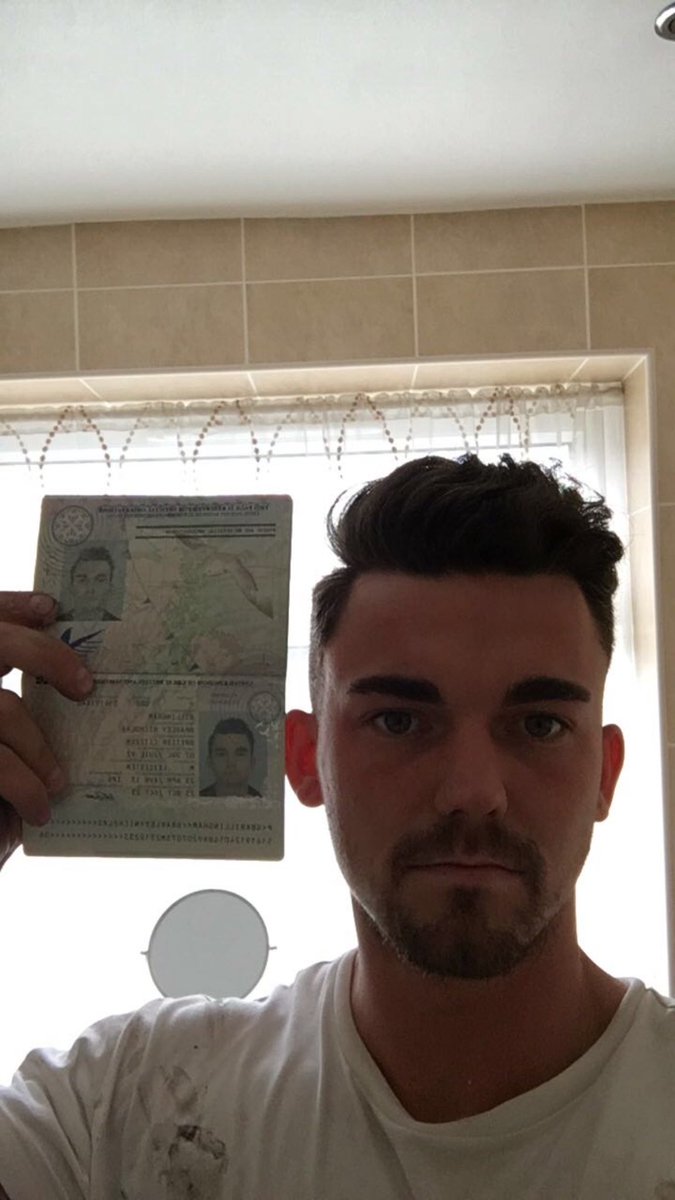 WayneyyyC tweet media