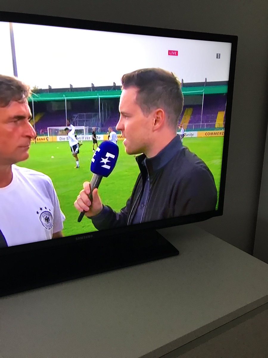 Ist das dieser <a href="/THlus/">Tobias Hlusiak</a> ?? Wenn ja, wo kann ich dich kennenlernen??