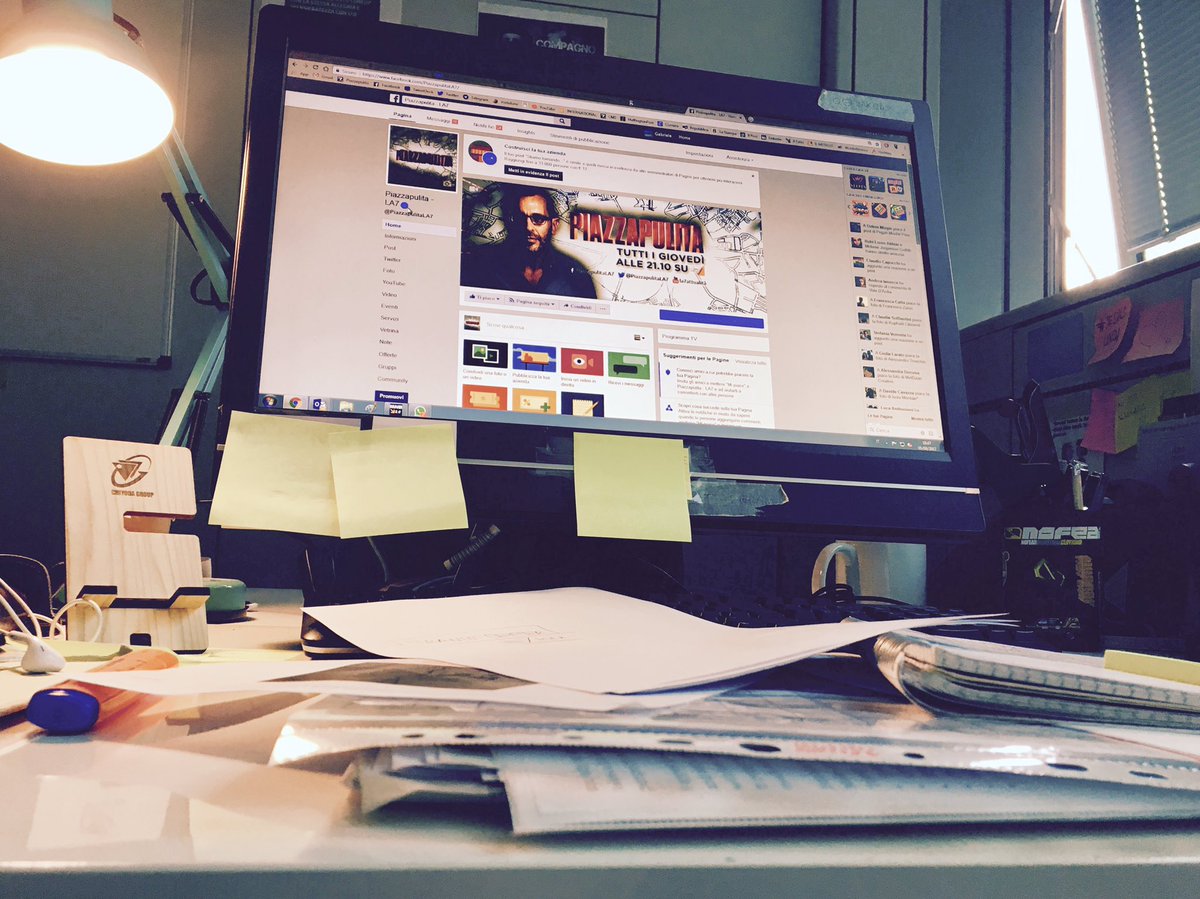 Abbiamo fatto foto decisamente migliori ma volevamo dirvi che stiamo lavorando intensamente per voi. #piazzapulita, dal 14/9 su La7!