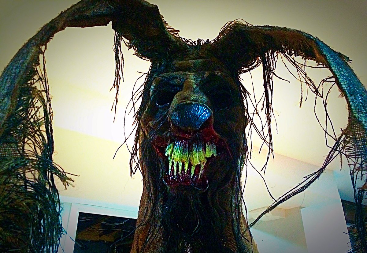 AaronNobess's tweet photo. CryptSkin Bunny! #rabbit #bunny #NightmareCreatures #sillyrabbit #CryptSkin #Makingmonsters #Halloween #ComicCon #Wpg #Artist https://t.co/r5RnVsdY5z