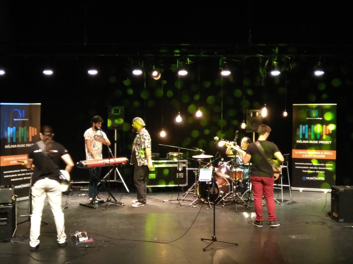 mlgmusicproject's tweet photo. @neptuniaband interpreta cuatro temas de su primer EP de nombre homónimo, para #MMPtv https://t.co/fLo6ZkLFUC https://t.co/ziRsieAiq3