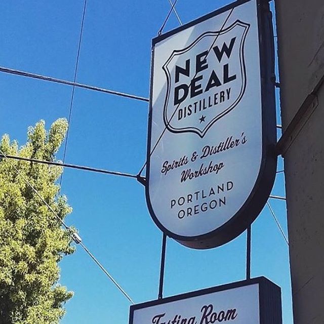 Just a few days left to vote for New Deal in USA Today's "Best of" Distilleries poll! Vote once a day! #pdx #pdxnow 10best.com/awards/travel/…