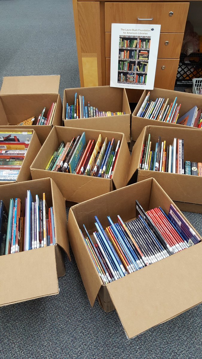 The unboxing! <a href="/LauraBushFdn/">Laura Bush Fdn</a>