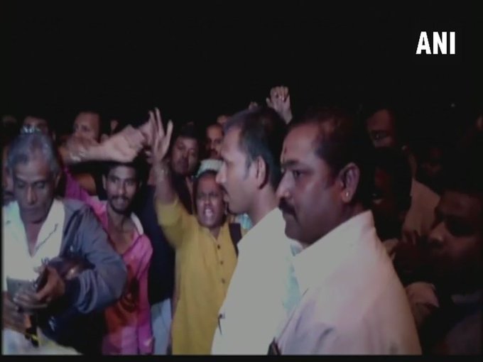 View image on Twitter