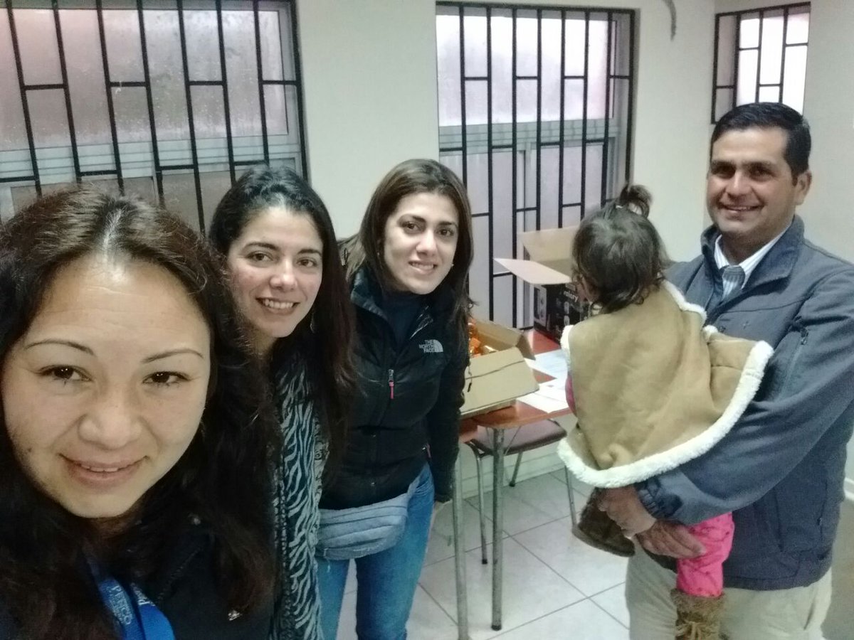 opd_penco's tweet photo. Enseñando derechos de infancia a NNA y parentalidad positiva a sus mamis en sector Pedro Padre Arregui  @Sename_VIII @VictorHugoPenco. https://t.co/RIVc8Pvehq