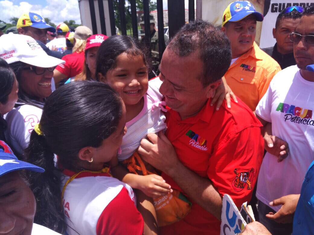 RMarcoTorres's tweet photo. El pueblo organizado del sur de #Aragua se suma a esta nueva victoria popular que daremos a la revolución #MiPatriaFrenteEnAlto https://t.co/8YZIX5NFtH