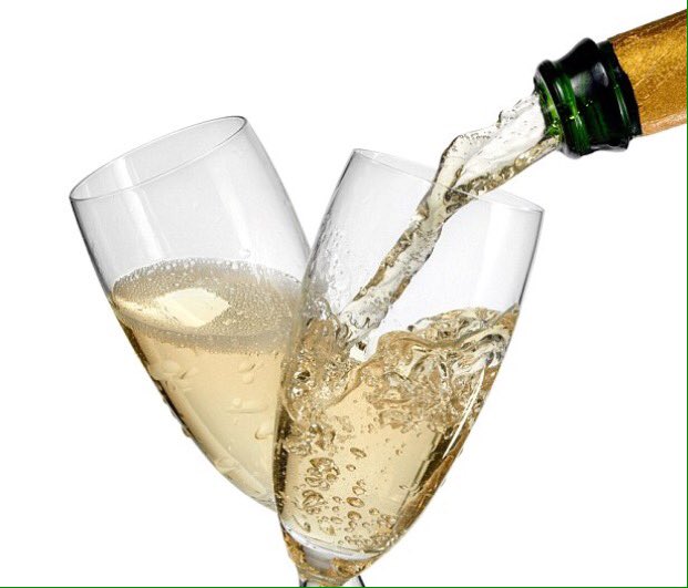 DenbighBeerFest's tweet photo. New for #denbighbeerfestival2017 #prosecco 🍾🥂for all you #proseccoprincesses 👸@delythmaiwilli1 @TopCatrin @sara https://t.co/VeKNWYBQld