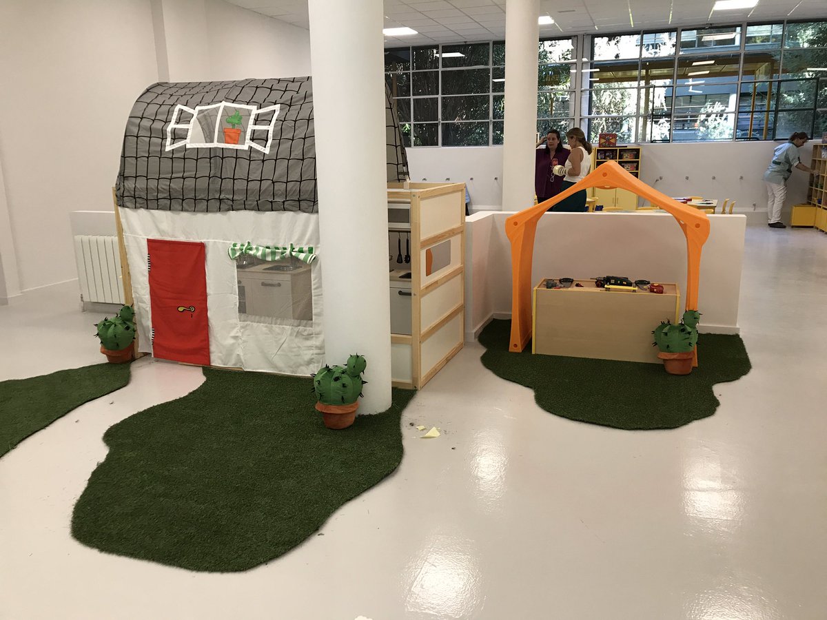 SEKCiudalcampo's tweet photo. Estrenamos #espaciosdeaprendizaje  en #educacioninfantil. Esperamos a nuestros alumnos con #ilusión #vocación  #MaestrosSEK @institucionsek https://t.co/BpBy5r4YQr