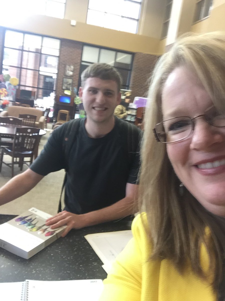 tracijenkins312's tweet photo. Josh came by to get his college Economics textbook. His last first day!  #nmhs2017day1 https://t.co/a8dnXUcwTp