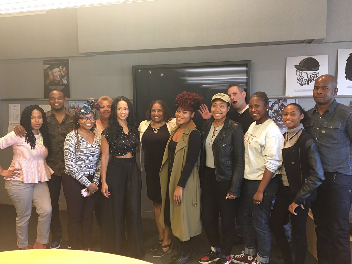 Burrell_Comm's tweet photo. The lovely @drayamichele stopped by the office today. #TeamBurrell #BurrellVisits https://t.co/jfgWHo6dw2