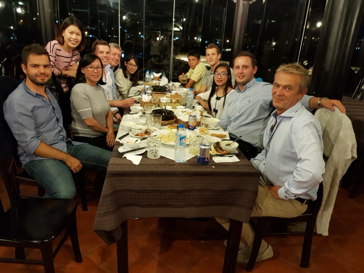 Afgelopen week bezochten we de productie locatie van onze #HibisQs stekken in Vietnam. Geweldige organisatie! #partners  #duurzame productie