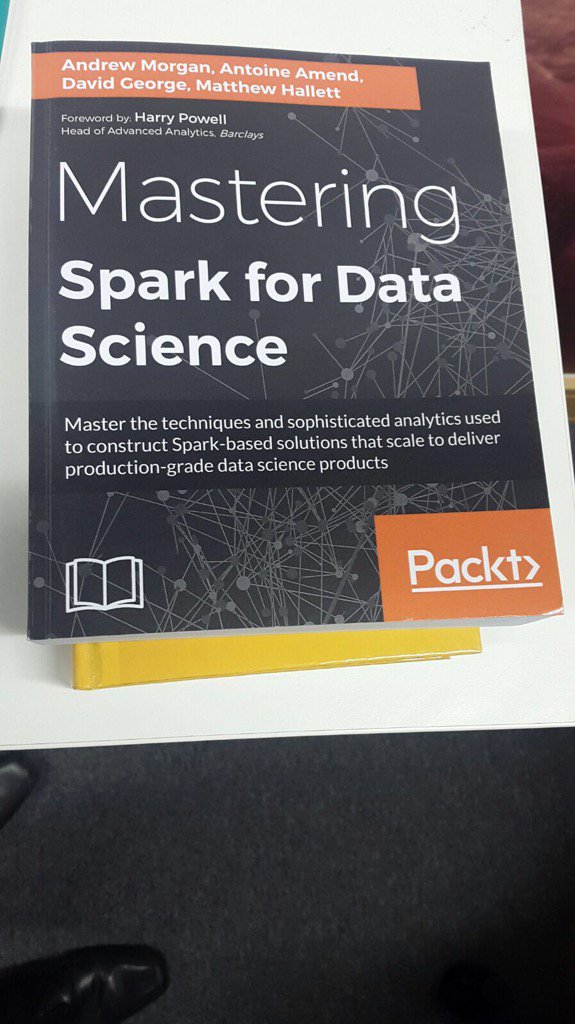 bytesumo's tweet image. Our #datascience book spotted in Dublin! We'll be speaking at the #spark summit conference there in Oct.