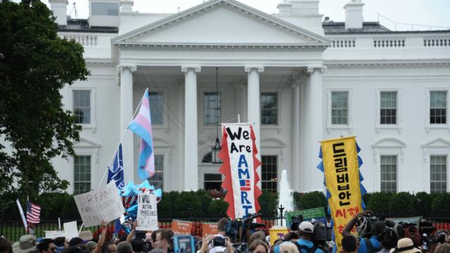 thehill's tweet photo. Massive protests erupt at White House, Trump Tower after Trump ends DACA https://t.co/5XmwNDJ3LA https://t.co/uUCj19QlkZ
