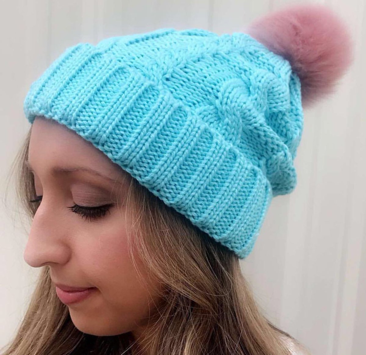 ThreadLust's tweet photo. The prettiest beanies are here today at 2pm PST!! https://t.co/1FGAObXJu9