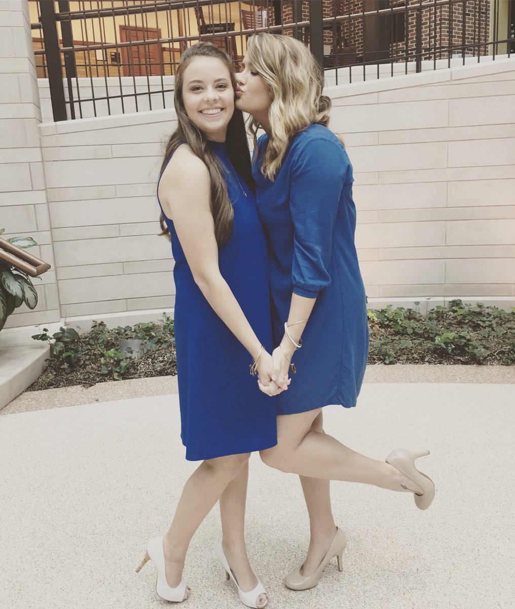 KyleeAtState's tweet image. We r so ready fur recruitment omg pls join and gain wonderful sisters like we did 💕 @jenni_at_state_  
Link in our bios