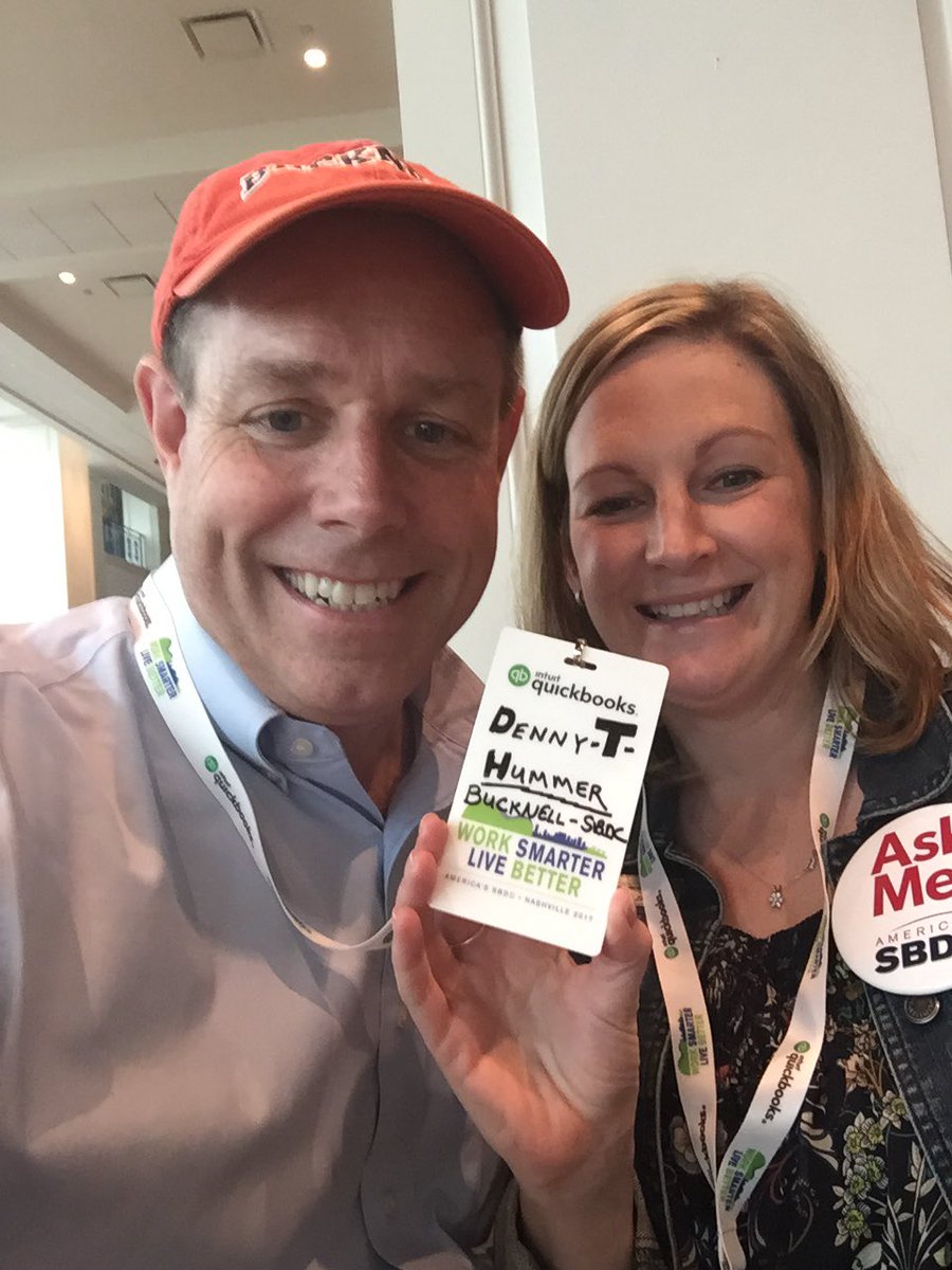 lmhall9's tweet photo. Found one of my #SBDC colleagues! T = Team player @drhummer #2017SBDC https://t.co/aRWRvlFhgg
