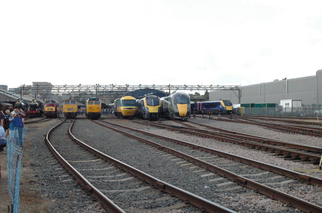 ModelRailClub's tweet photo. Our test track theme this week is anything that featured at #oc111 last weekend. Thursday from 7 at Keen House. https://t.co/LPZxhlLDuy