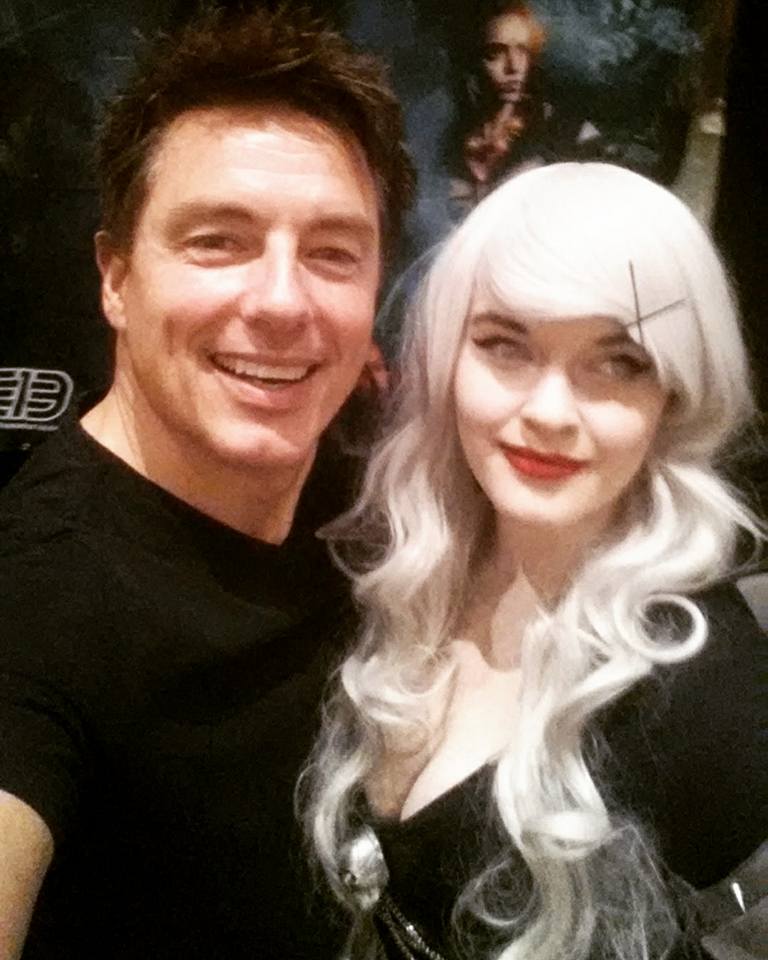 Rockladyloki's tweet photo. Met @JohnBarrowman on Saturday! Soooo worth the line, he was hilarious and so silly! Thank you for making my first Dragon Con amazing! <3 https://t.co/vwqMeT18AH