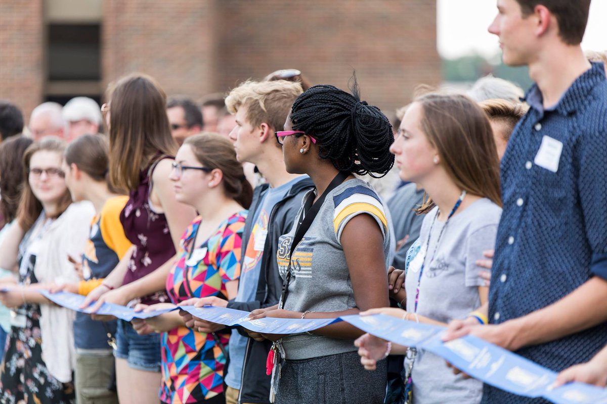 springarboru's tweet photo. Campus came to life yesterday, as new students arrived from near and far to take their places at SAU! #SAUclassof2021 #SAUWelcomeWeek https://t.co/5DFCrAwbnG