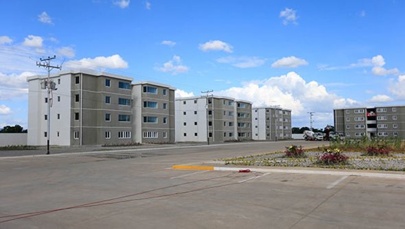 elmundomovil's tweet photo. Gran Misión Vivienda entregará 7.639 hogares esta semana https://t.co/BrBqGSPXTj https://t.co/nchfpXeJ6g