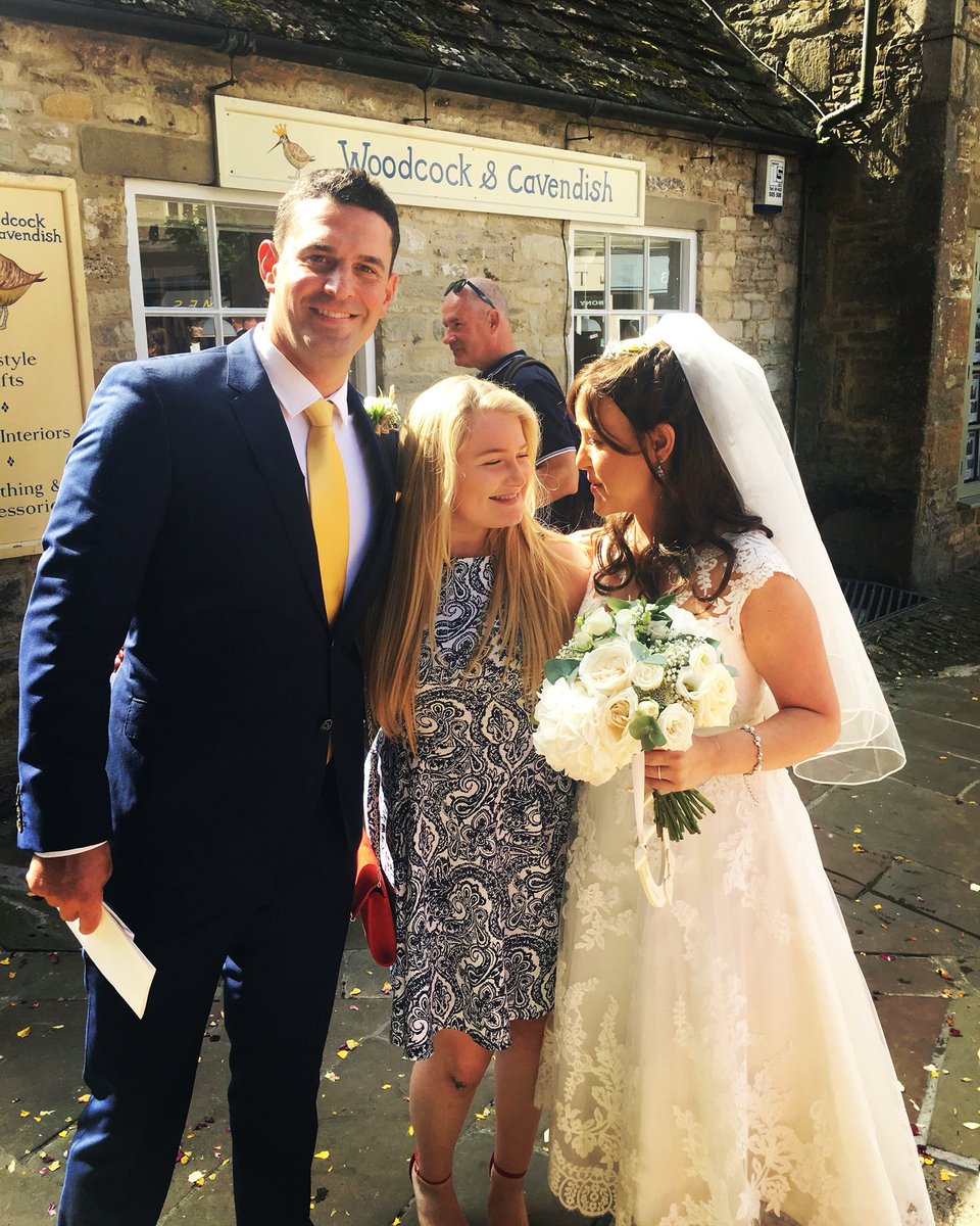 It's definitely Wedding season! Such a joy singing for these two beauties 🎤💞 #soprano #weddingsinger #classicalcrossover #wedding