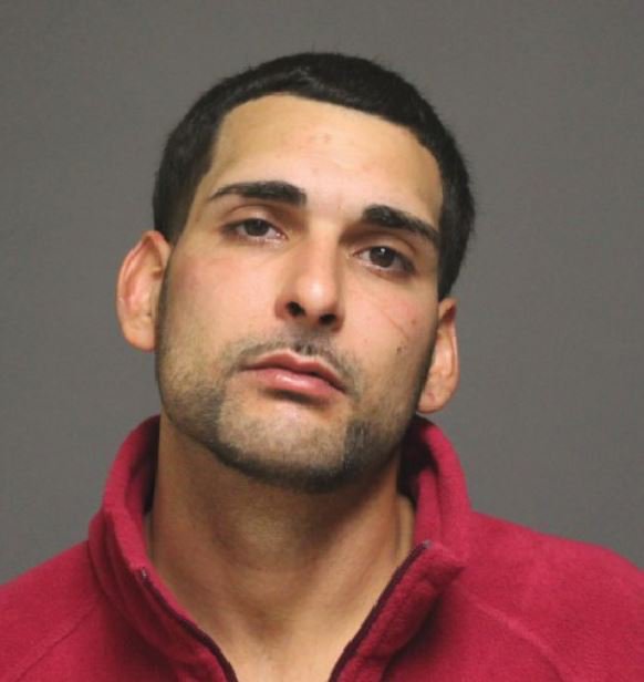 DoingItLocalcom's tweet photo. Fairfield News: Heroin Arrest After Pursuit/Manhunt - Here are the details on the pursuit and manhunt we were ... - https://t.co/uC0X0BRuNj https://t.co/1hc3nZIggX