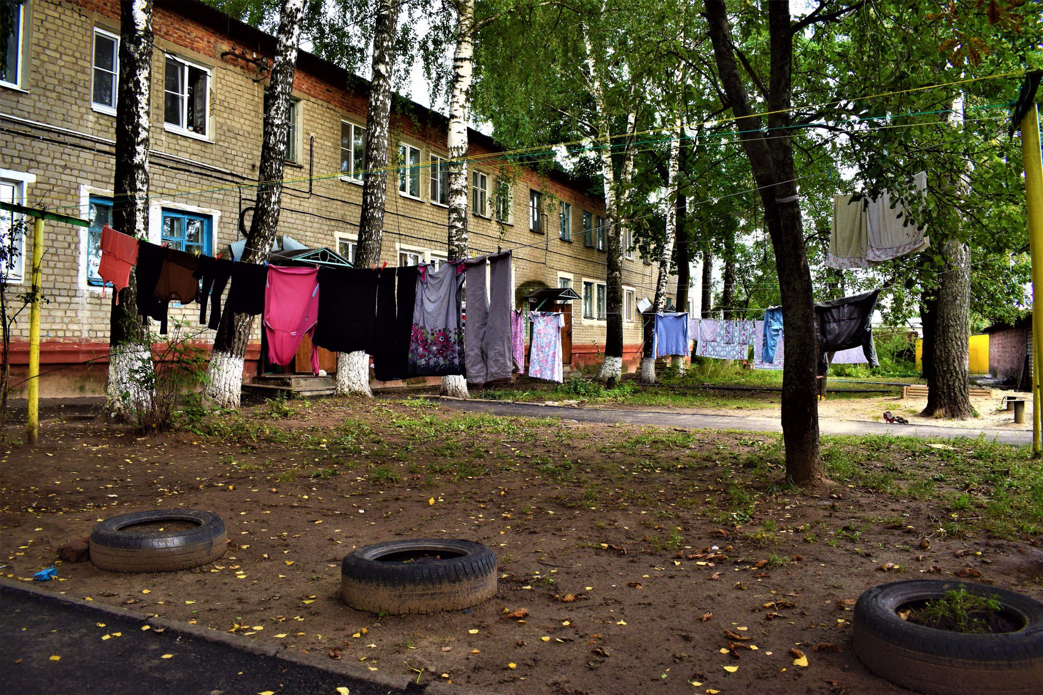 Двор 90-х