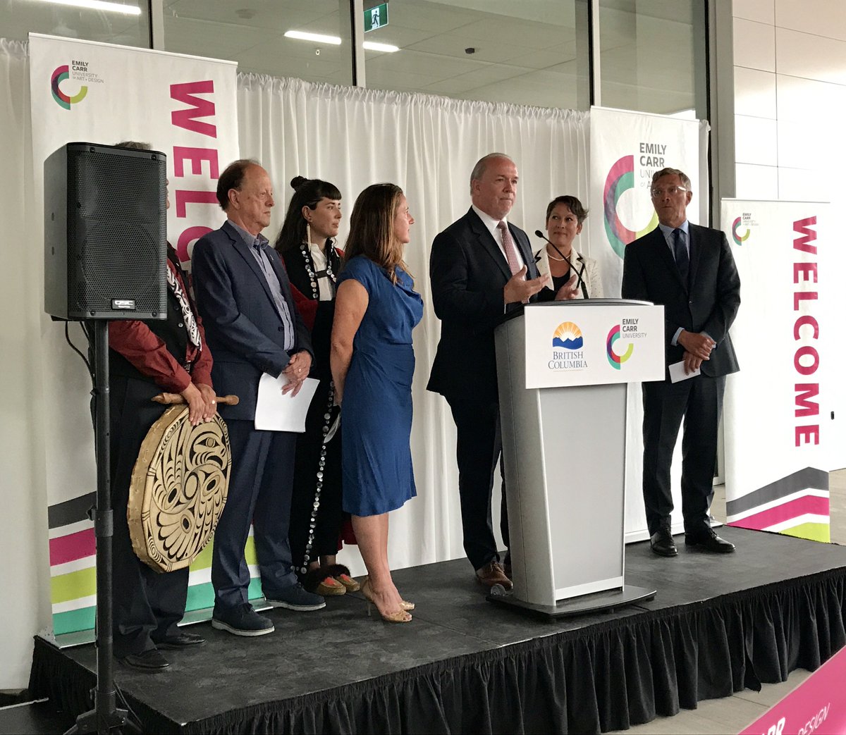 melaniejmark's tweet photo. With Premier @jjhorgan to open a new @EmilyCarrU campus for students who will help lead our creative economy  https://t.co/W9rnEz63w6 #bcpse https://t.co/iekP4ToxHN