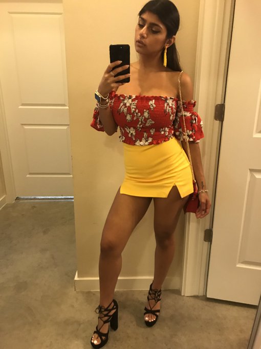 Who wore it better? https://t.co/235qRWtYua<a href="/tag/lebanon"class="tags"><span>#lebanon</span></a>