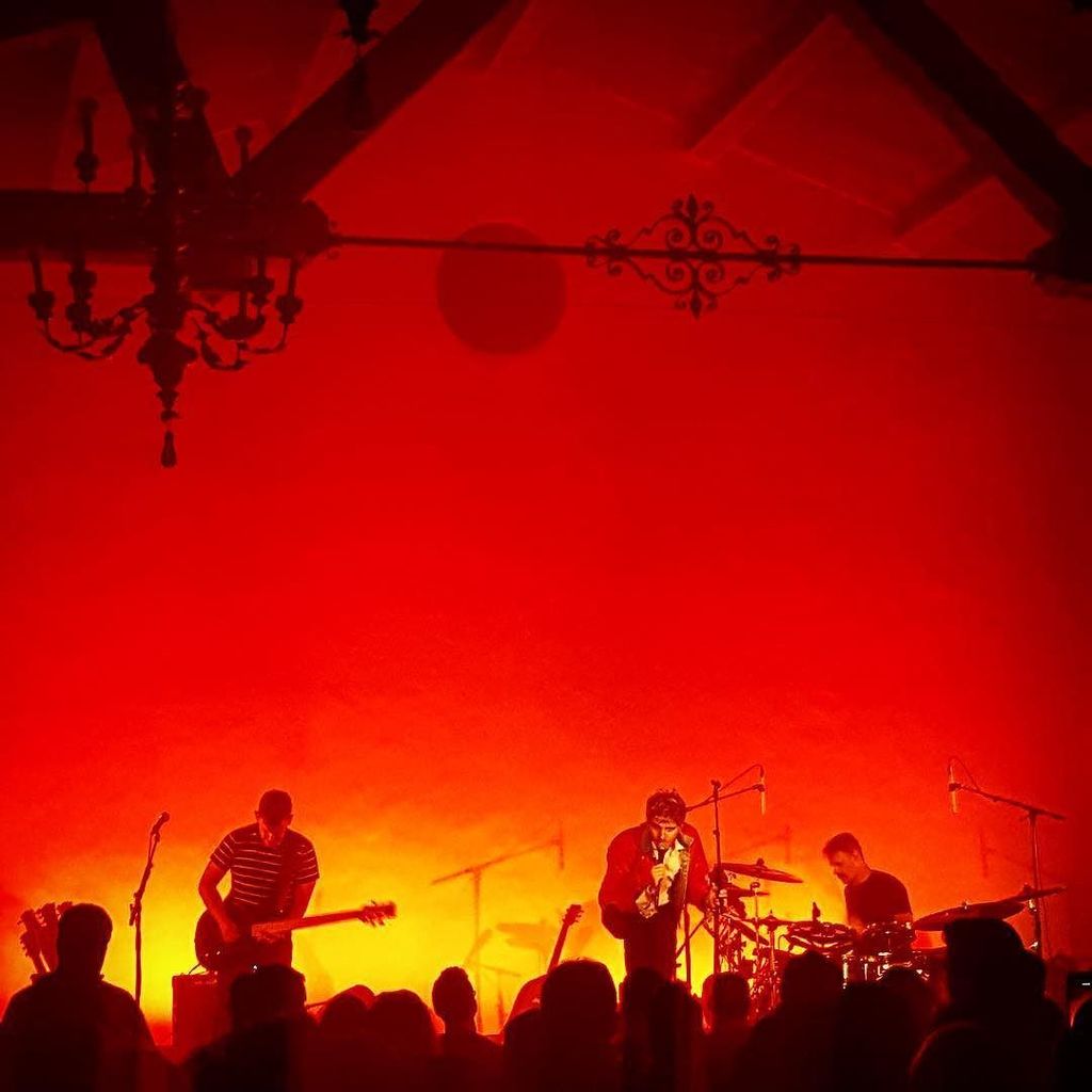 MusicAltSync's tweet image. El Ten Eleven w/Emile Mosseri / Masonic Lodge at Hollywood Forever / 8.29.17 #elteneleven #emilemosseri #masoniclodge