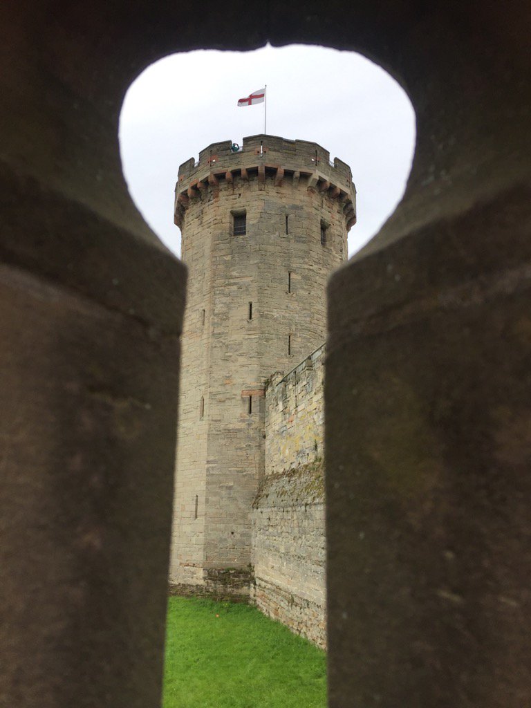 Sarahboo_78's tweet photo. @WarwickCastle #guystower another fabulous day https://t.co/TqYJI3wuEo
