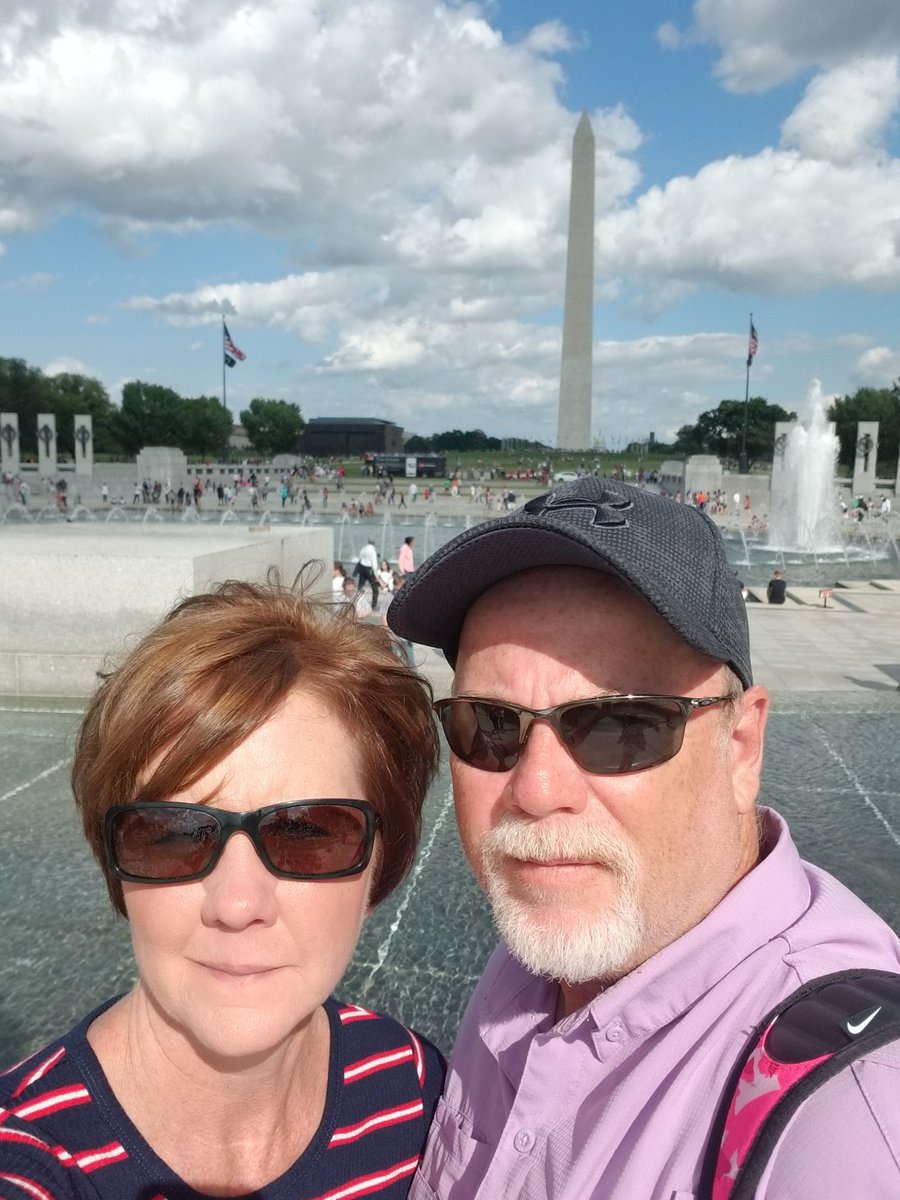 SisterSarah67's tweet photo. Me and my sweetheart! https://t.co/6vXNB4S305