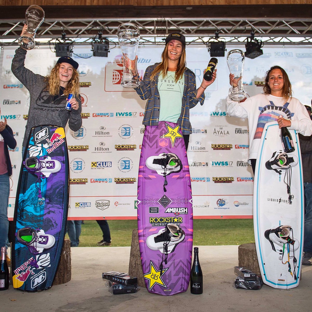 MeaganEthell's tweet photo. I'm happy to have grabbed 2nd this weekend at @TheWWA #ViennaPro! All the girls threw down in these crazy conditions! 📷: @RodrigoSnaps https://t.co/NaxDwvX2bW