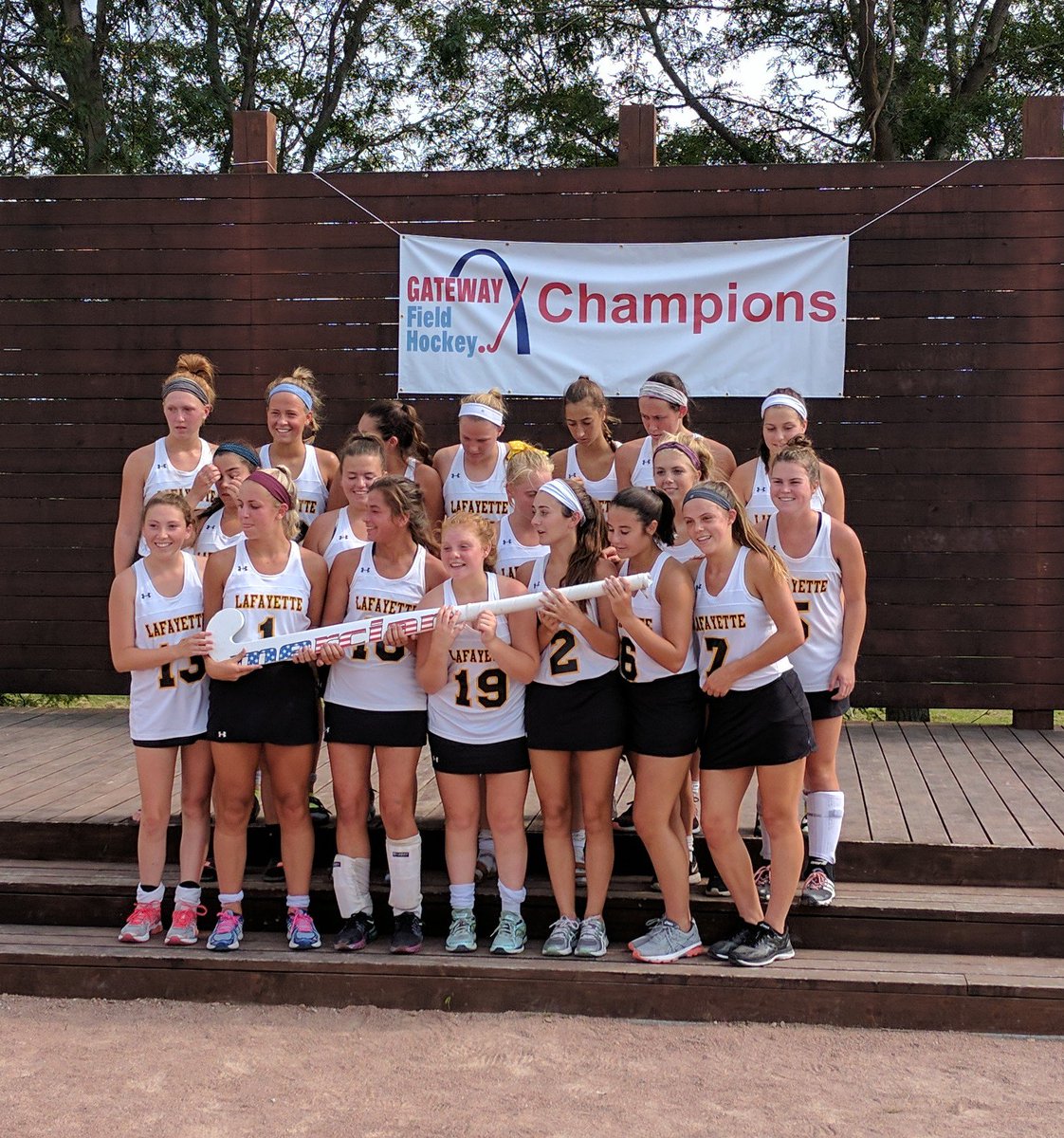 Champions! This pic pretty much explains the entire weekend. #heartstopper #grayhairs #connectedlancer <a href="/Melissalantz12/">REFRIZHERATOR (alexander)</a> <a href="/LafayetteLancer/">Lafayette Lancers</a>