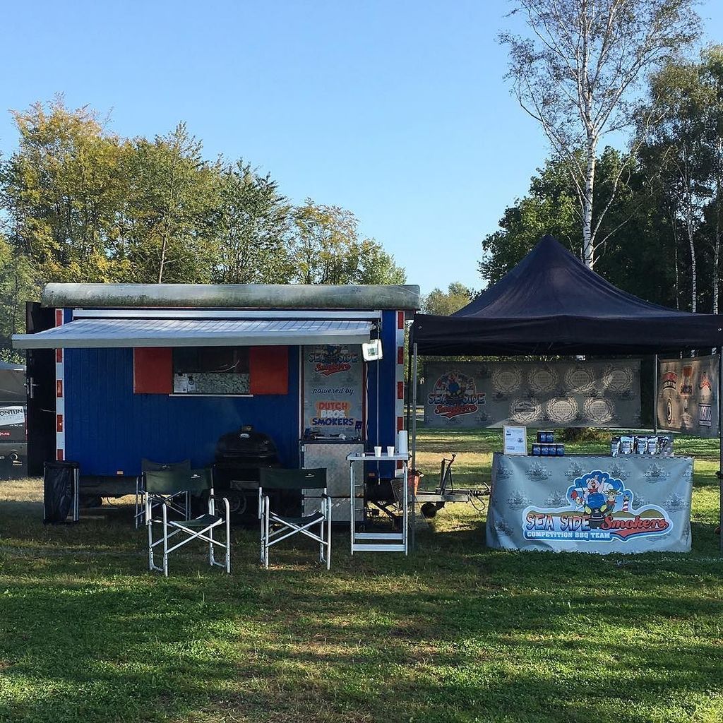 SeaSideSmokers's tweet photo. Our home #seasidesmokers #bbq #barbecue #zeewolde #bbqlife #bbqteam #1stsuyderseebbqcontest #wouter #bouwkeet https://t.co/7fUOiUBKeV https://t.co/EzSqCYzcdV