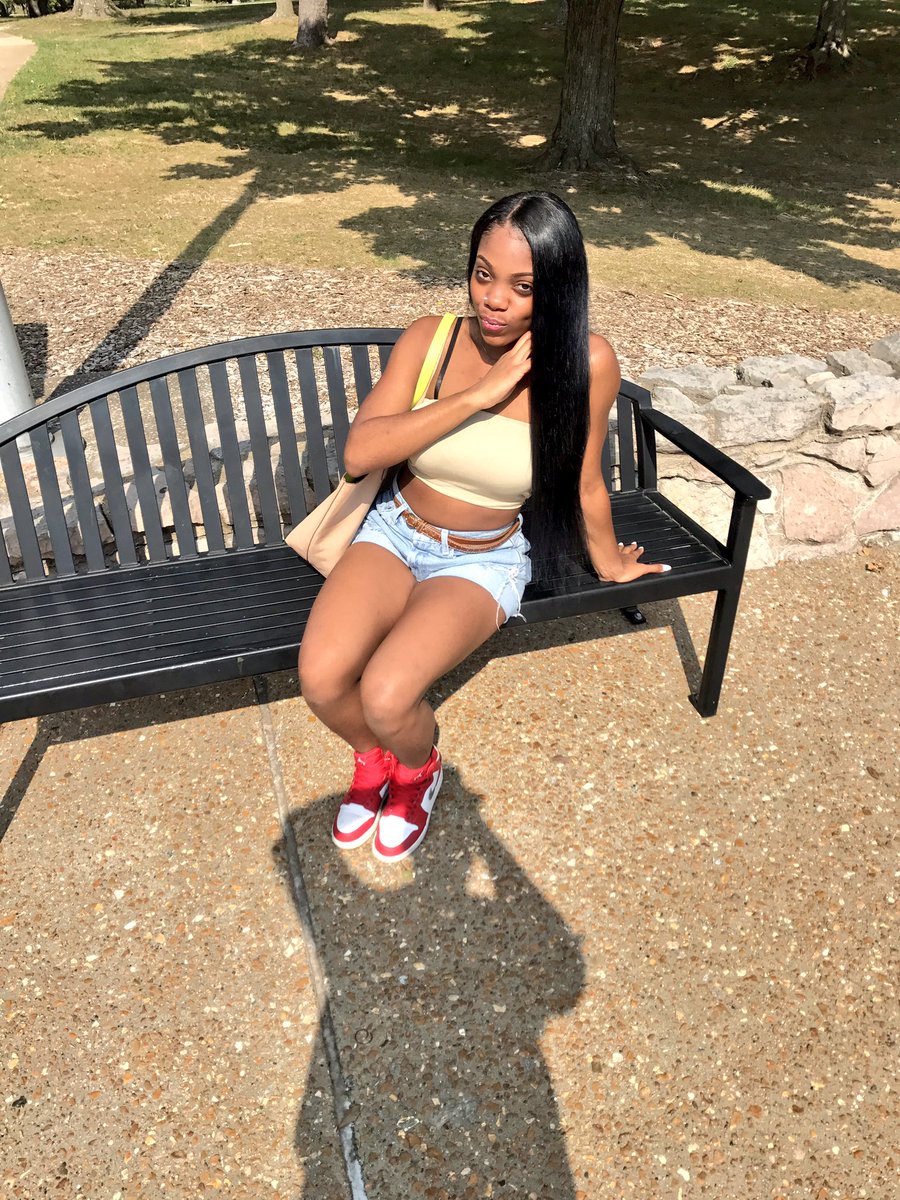 bossxtierra's tweet photo. it's a good day 😼 https://t.co/Zfl7irPRqr