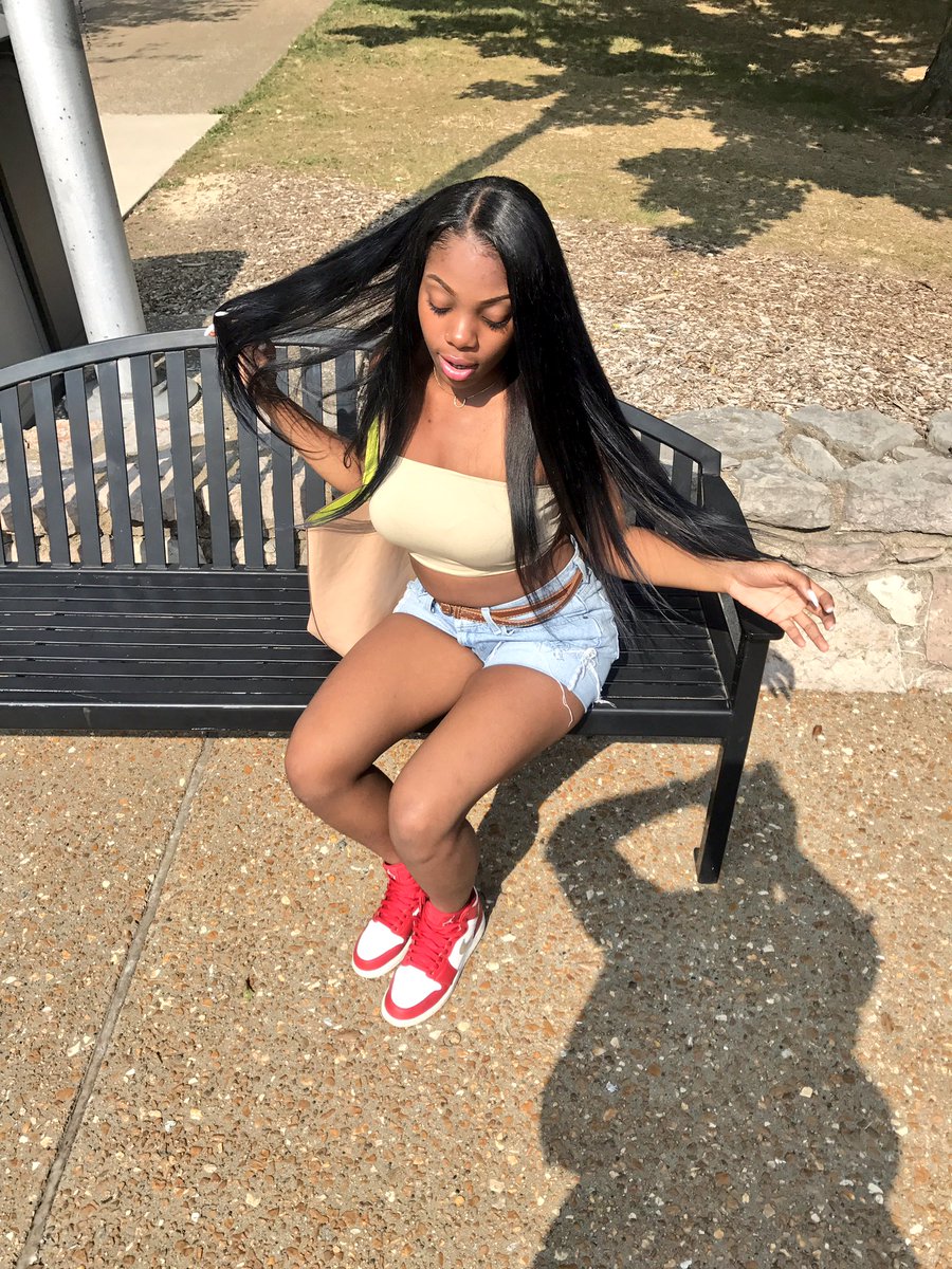 bossxtierra's tweet photo. it's a good day 😼 https://t.co/Zfl7irPRqr
