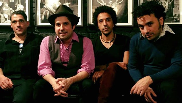 Locobeach, superbanda con miembros de Los Crema Paraíso, Los Amigos Invisibles y Chicha Libre, estrena tema: youtu.be/-KaLNyoBQ1I