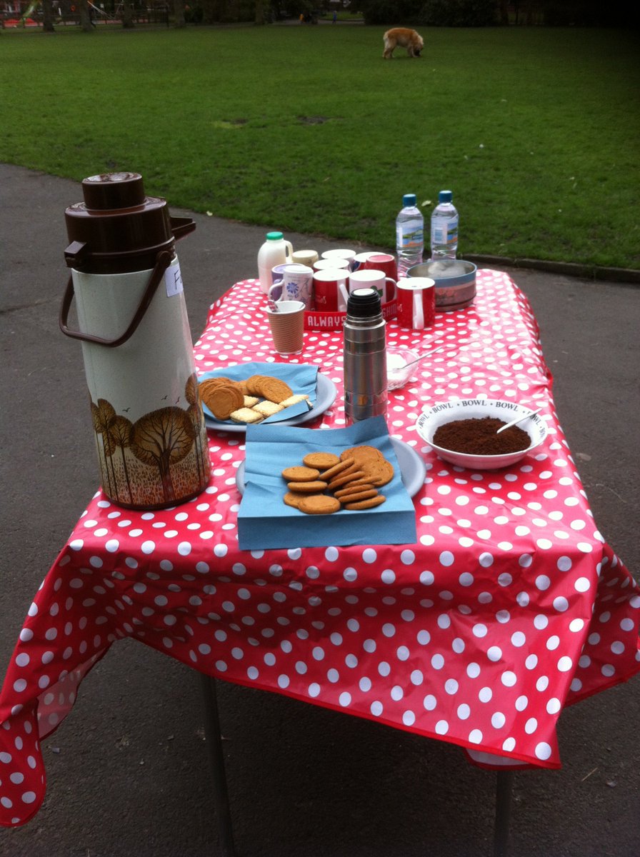 gosforthbughot1's tweet photo. If you have nothing to do tomorrow for @GosforthGST teacher training day, why not visit or help @friendsofgcp in #GosforthCentralPark? 10am https://t.co/cVLQtNOLoU