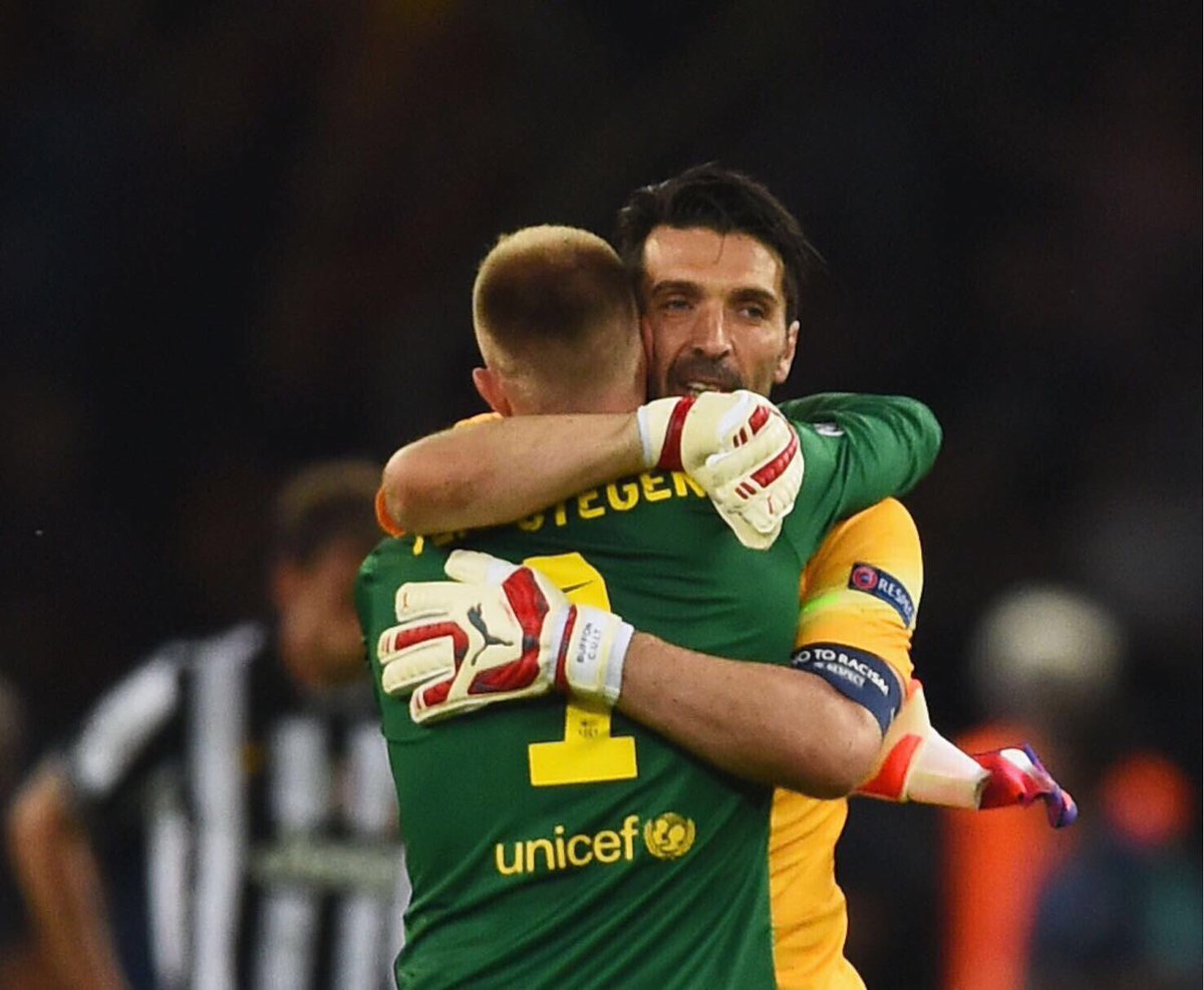 One of my favourite goalkeepers @GianluigiBuffon 💪🏻 Congratulations on 170 games for Italy, European record and incredible achievement! 👏🏻🇮🇹