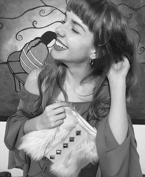 Juliftceles's tweet photo. Tweet de apreciacion a la sonrisa de Julieta https://t.co/Be2FSSlhlL