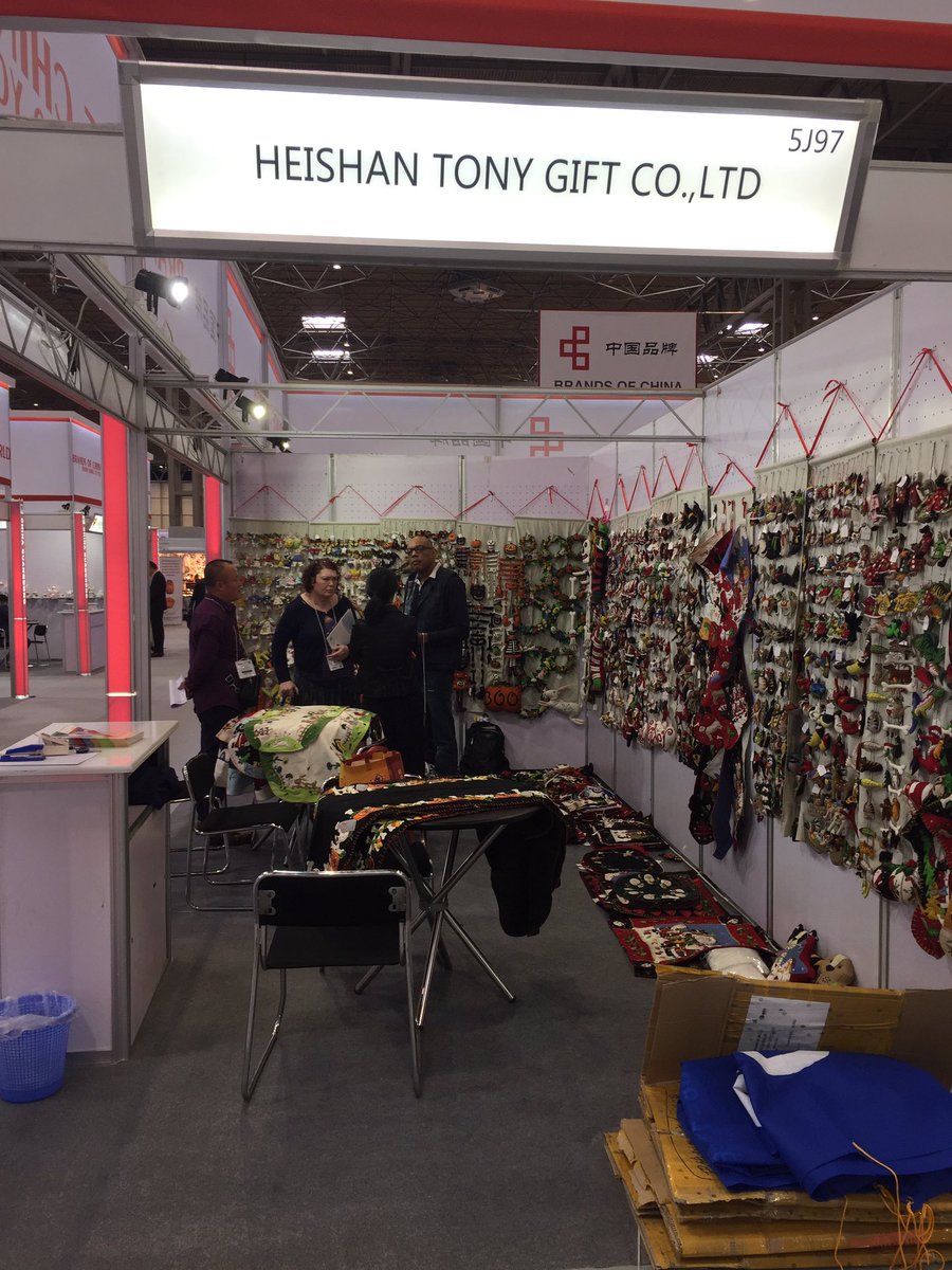 BrandsofChina's tweet image. 5J95 Heishan Tony Gift produces handmade wool holiday decorations for Christmas, Easter, Halloween festivals!#autumnfair