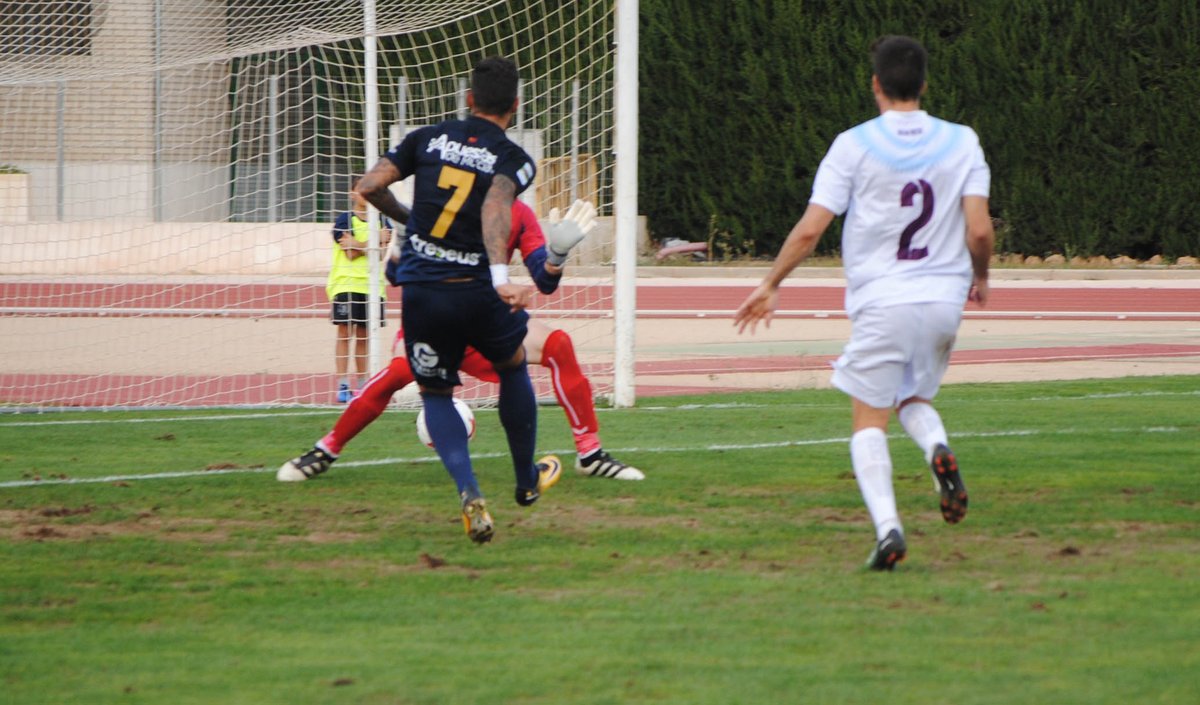UCAMMurciaCF's tweet photo. 📸 Fotos de la primera parte de este #JumillaUCAMMurcia. https://t.co/lFIVETsmOE
