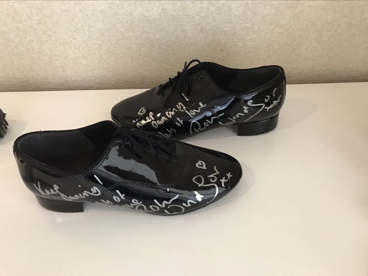 Sweet_Jayney's tweet photo. Huge thanks to the gorgeous @Robinwindsor for donating his shoes to auction @TheBigPinkBall in aid of @breastcancernow
Who wants them?? 🎀💞🎀 https://t.co/xZ2malrgRB
