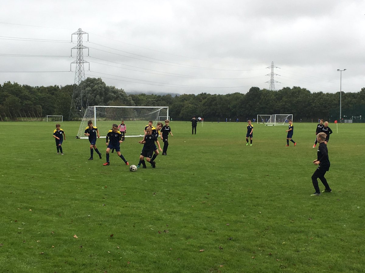 SWEliteSoccer's tweet photo. Thank u for @CoachFrankieB 4 traveling down to us.Some competitive football played across all age groups.Hope you managed 2 get dry after ☔️ https://t.co/XjlAEBwcdl