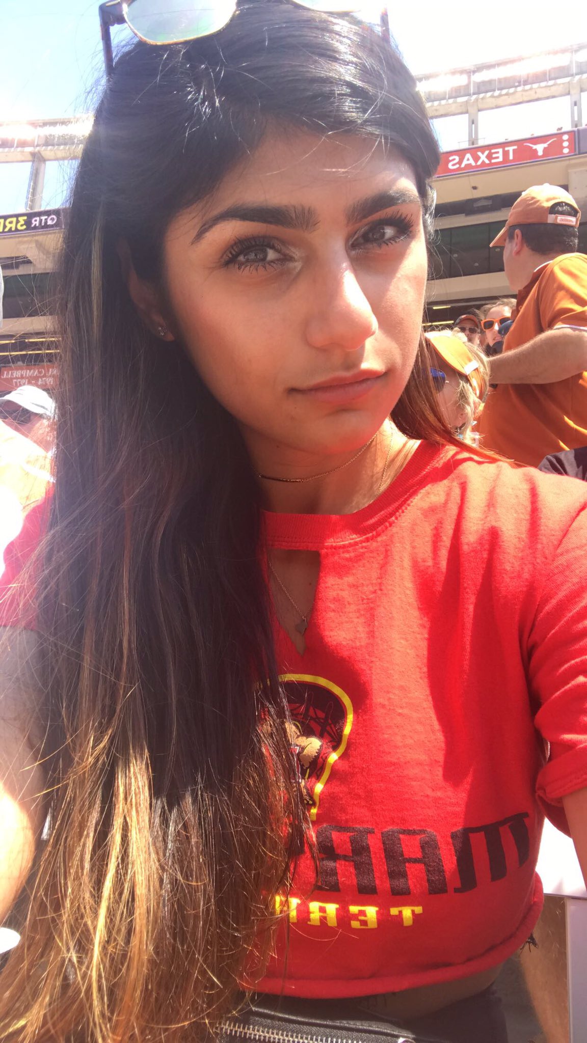 Mia K. on Twitter: "Sums up me at the game yesterday…