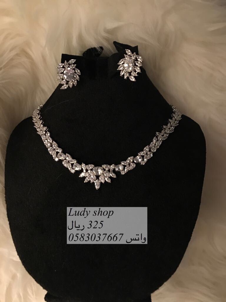 al_waled3's tweet photo. اكسسورات نسائيه مطليه ذهب ابيض زركون بأسعار خياليه https://t.co/m1QxBCPoCV